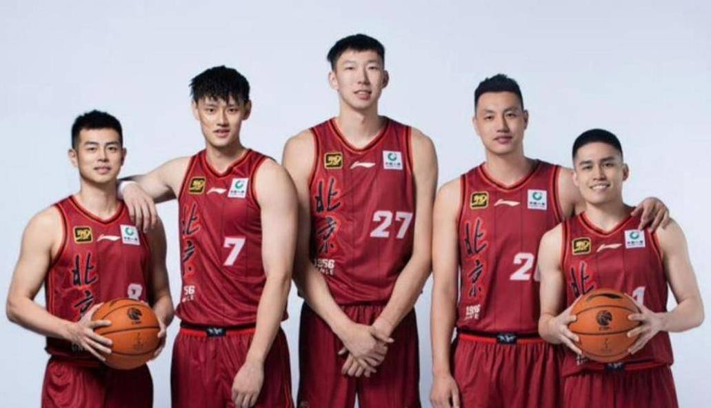 主力球员合作默契!篮球联赛比赛连胜不断的简单介绍 主力球员合作默契!篮球联赛比赛连胜不断的简单介绍