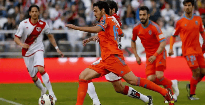 普利茅斯主场大败，保级形势愈发严峻