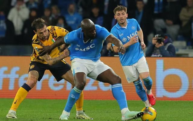 爱游戏体育官网-包含国际米兰主场战平那不勒斯，错失追赶机会的词条