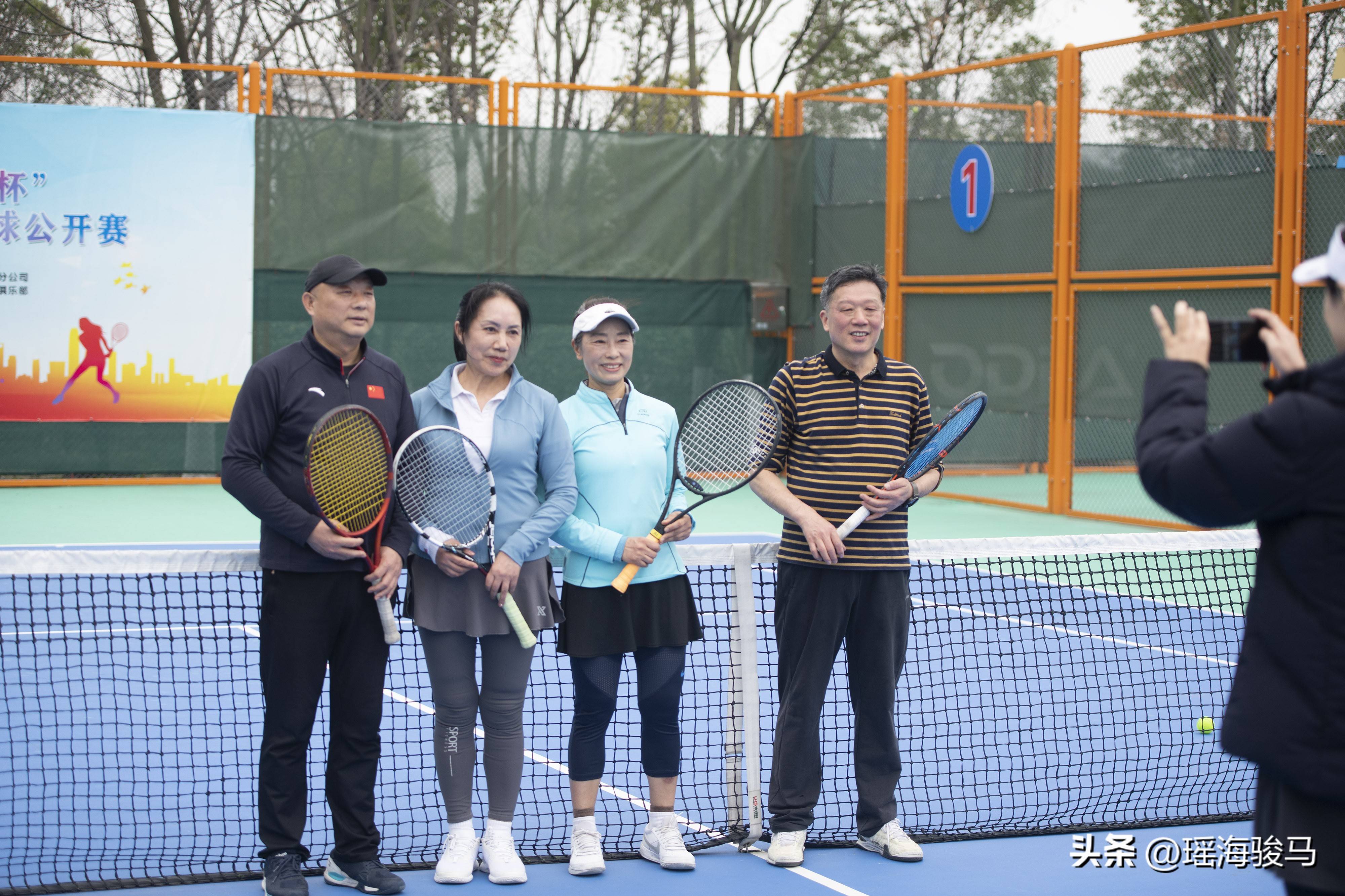 关于挥洒汗水,国家队队员再度崭露头角的信息 关于挥洒汗水,国家队队员再度崭露头角的信息