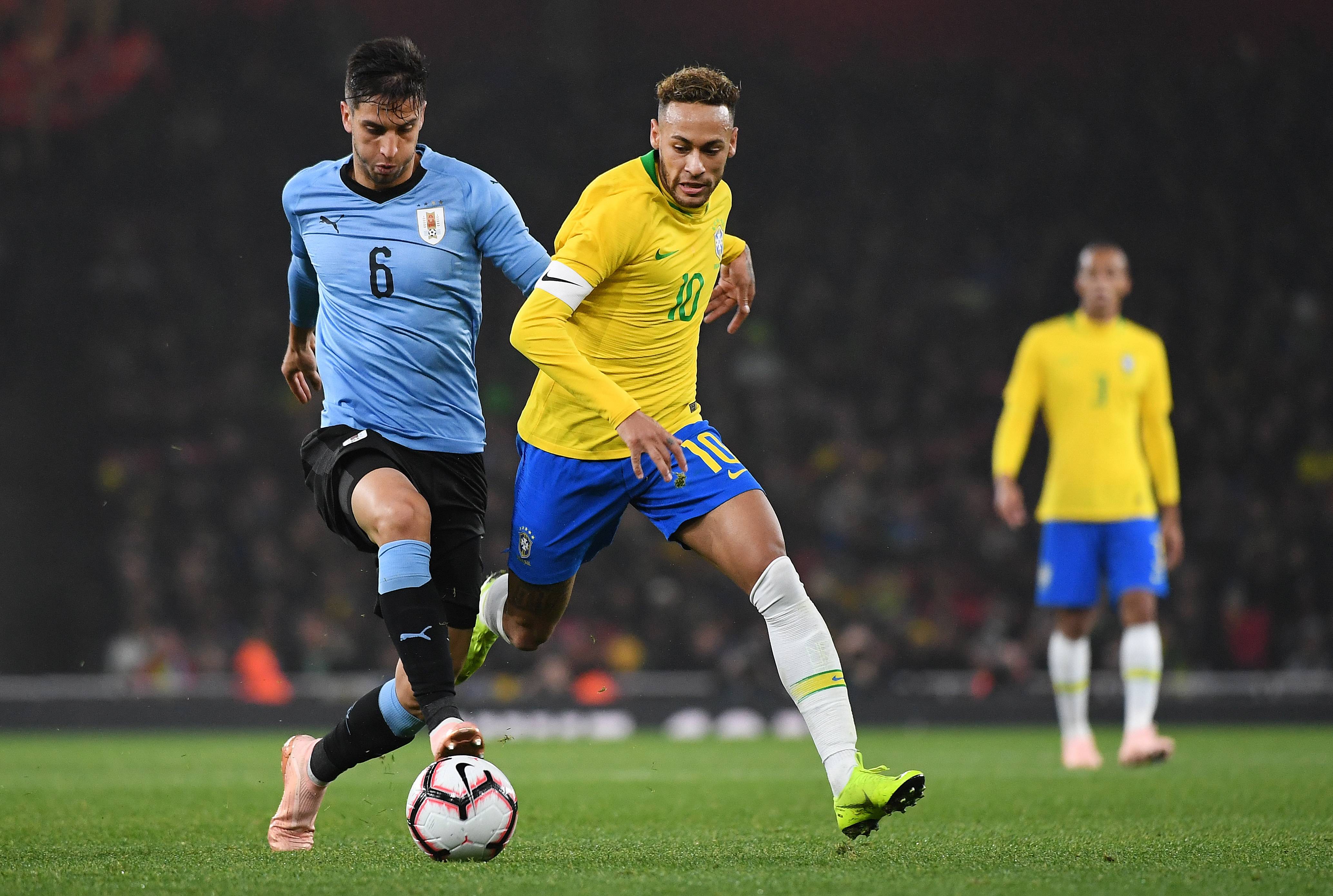 墨西哥选手战胜巴拉圭队晋级下一轮比赛，表现出色的简单介绍