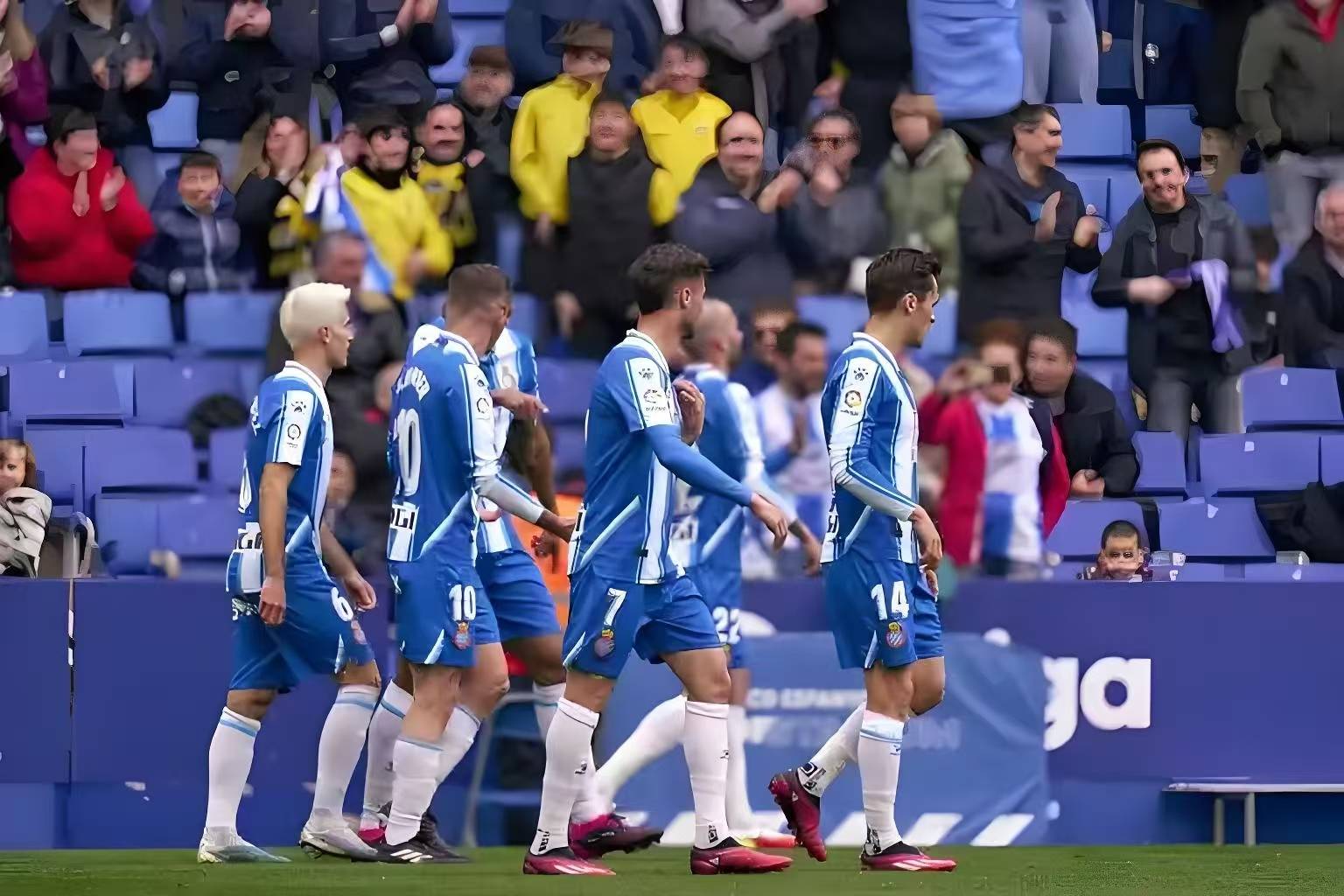 关于波黑队险胜荷兰,拼搏晋级欧国联附加赛的信息 关于波黑队险胜荷兰,拼搏晋级欧国联附加赛的信息