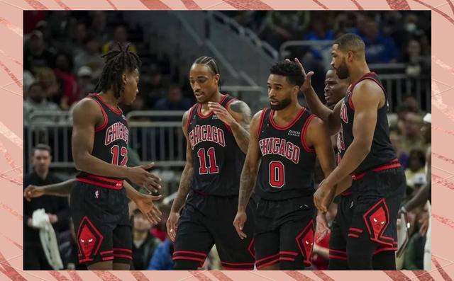 雄鹿主场大胜尼克斯，公牛战胜国王