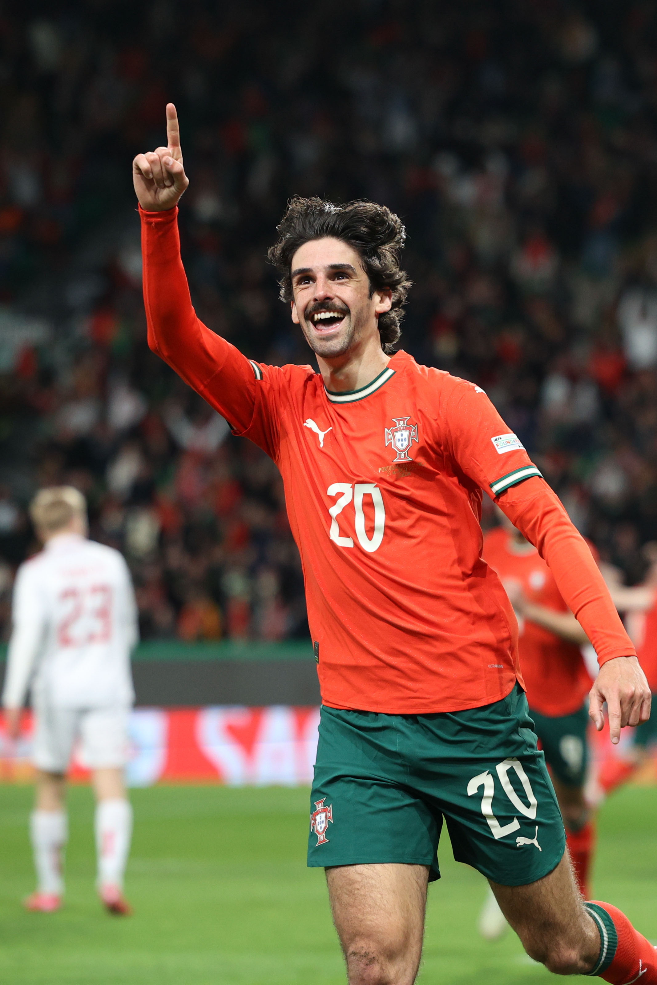 葡萄牙女足在国际比赛中喜获胜利 葡萄牙女足在国际比赛中喜获胜利