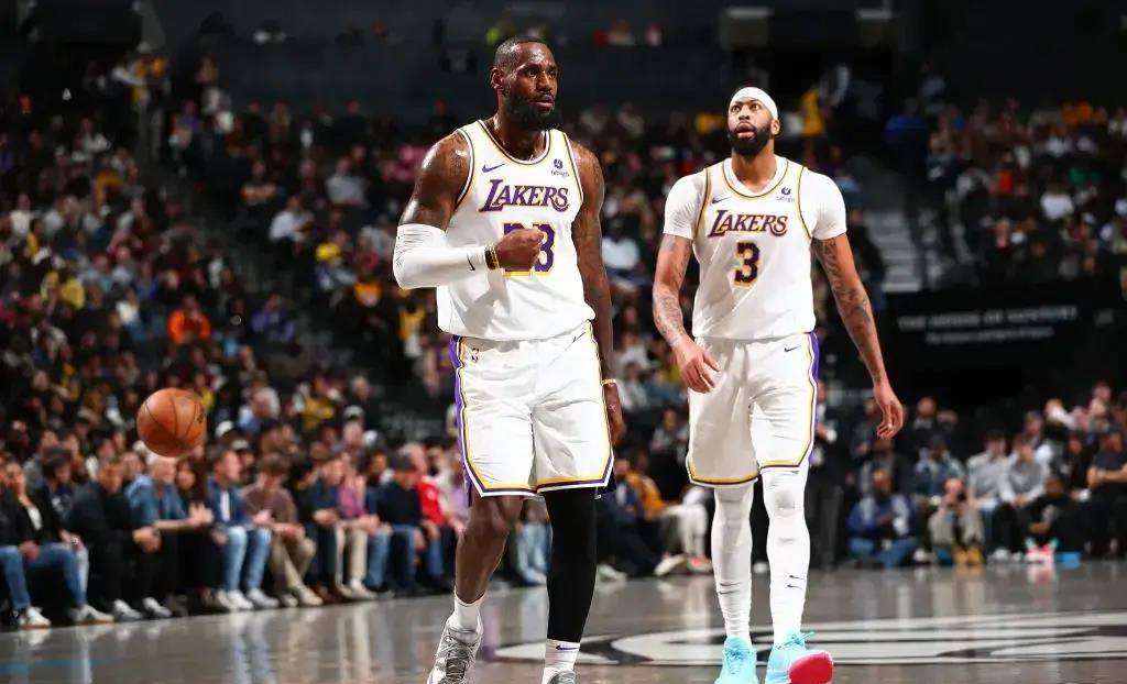 篮网主场大胜湖人取得重要胜利的简单介绍 篮网主场大胜湖人取得重要胜利的简单介绍